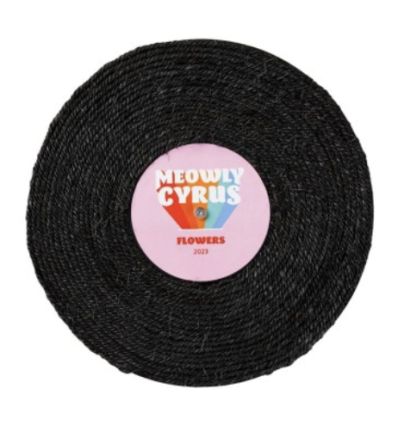 Cat scratcher / Meowly Cyrus